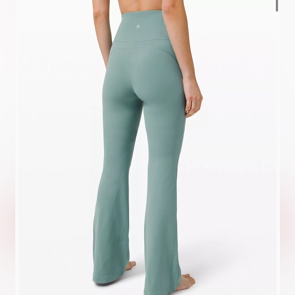 lululemon groove pants 🤍 - Picture 1 of 4